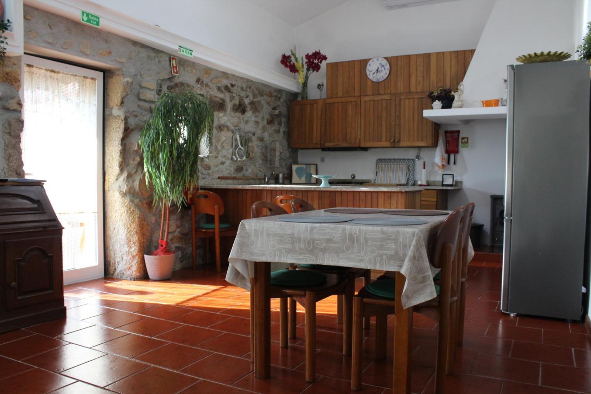 Fornelo Casa Da Cercaヴィラ エクステリア 写真